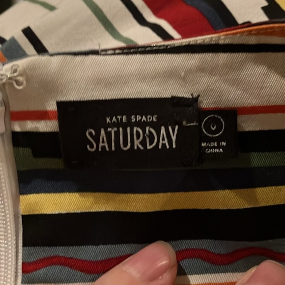 ✨Kate Spade ♠️ sleevless Saturday dress in gorgeous hz Aztec striped pattern. - Picture 16 of 16